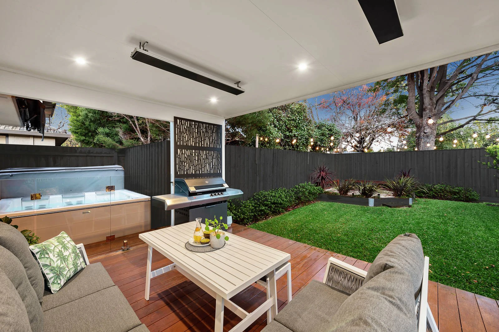 42 Stuart Avenue, Cheltenham, VIC