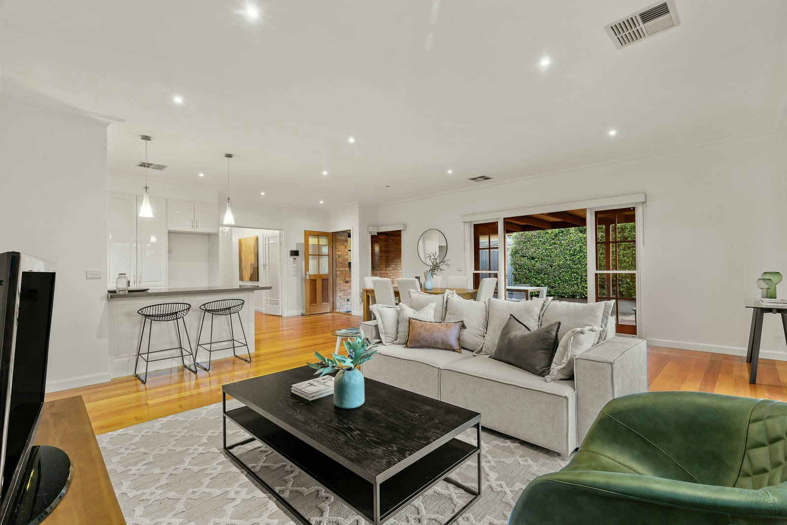 2 Dunoon Court, Brighton East, VIC