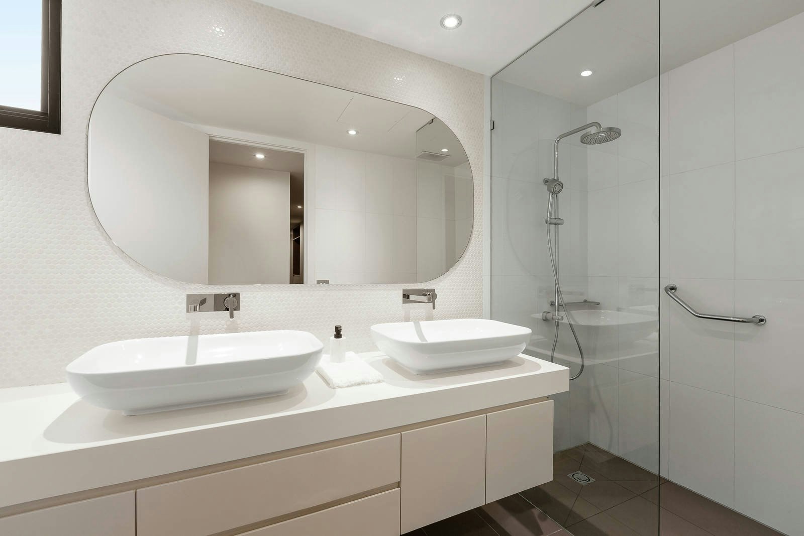 15/8 Cobden Street, Kew, VIC