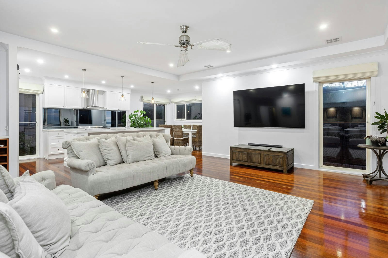 29 Hove Road, Mount Martha, VIC