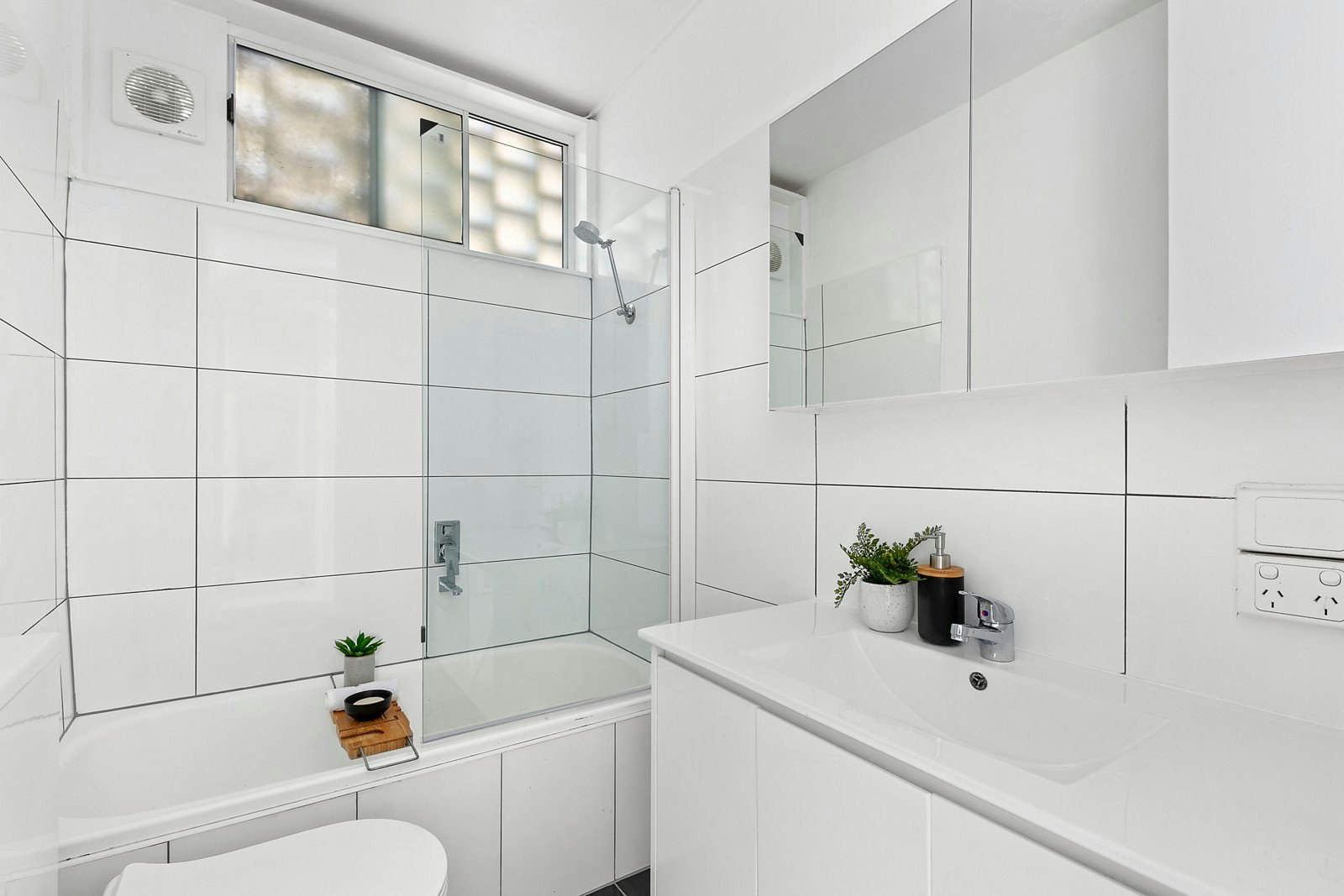 2/49 Davis Avenue, South Yarra, VIC