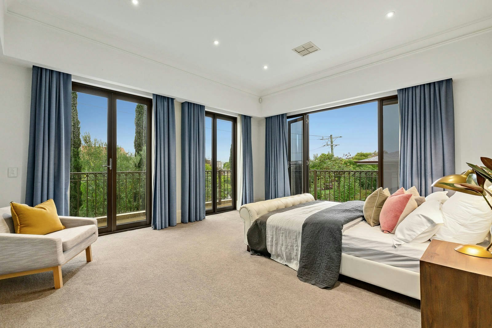 14 St Ninians Road, Brighton, VIC