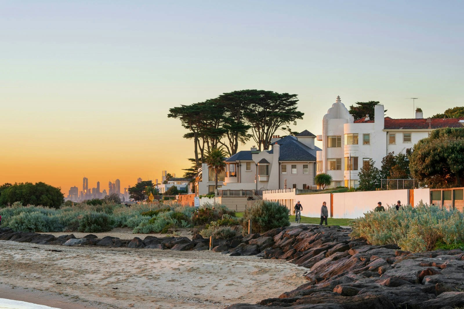 23 Seacombe Grove, Brighton, VIC