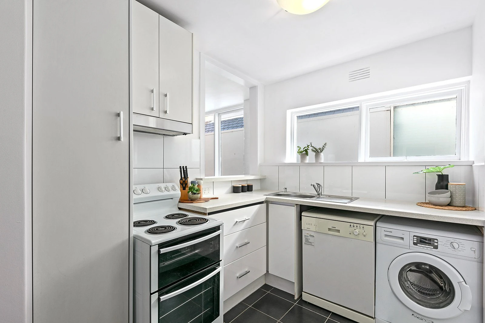 2/49 Davis Avenue, South Yarra, VIC