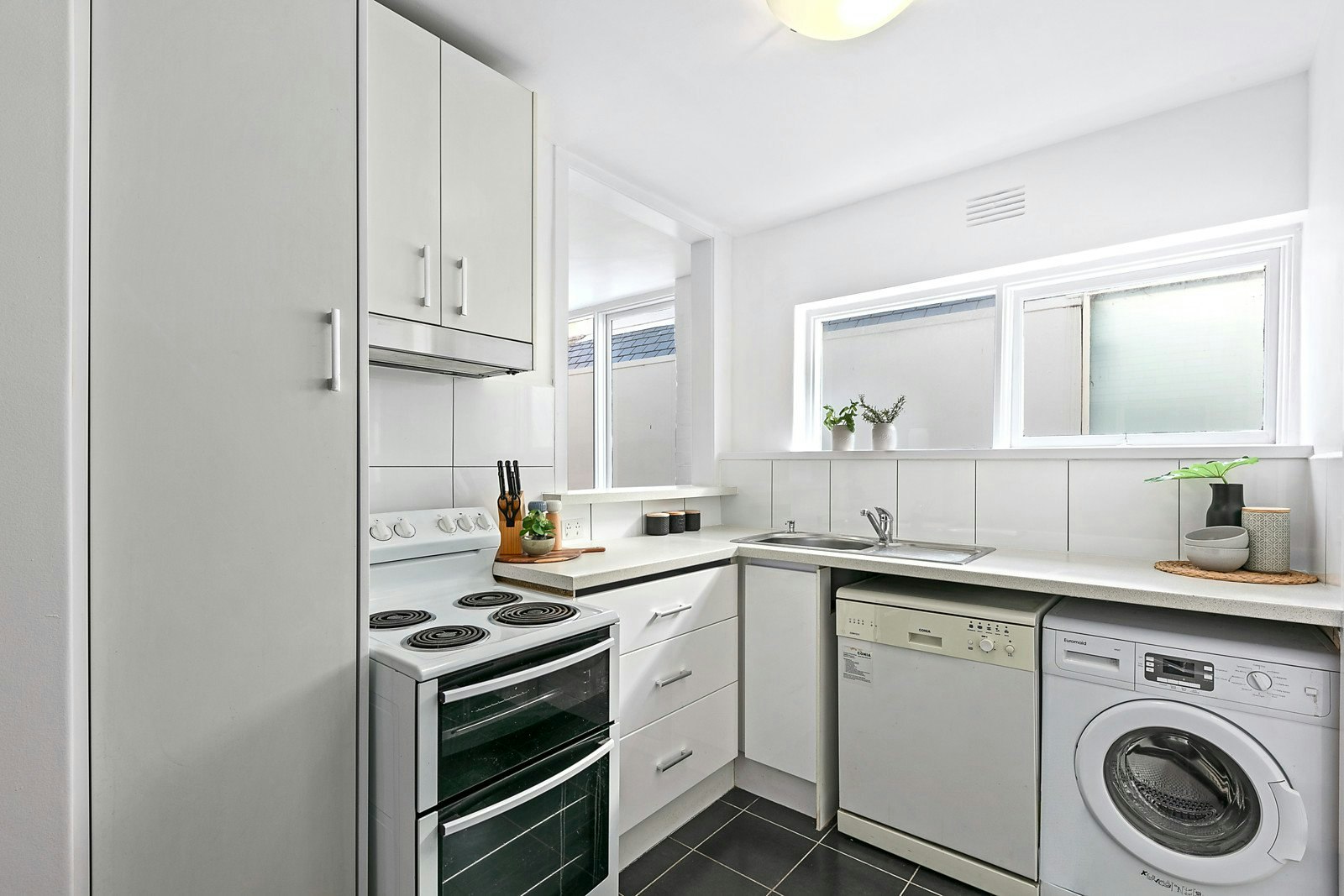 2/49 Davis Avenue, South Yarra, VIC