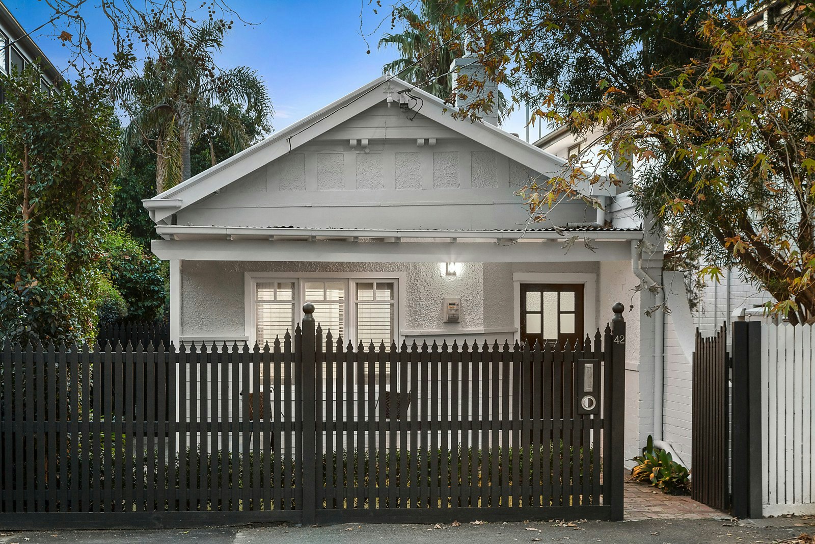 42 Rothesay Avenue, Elwood, VIC