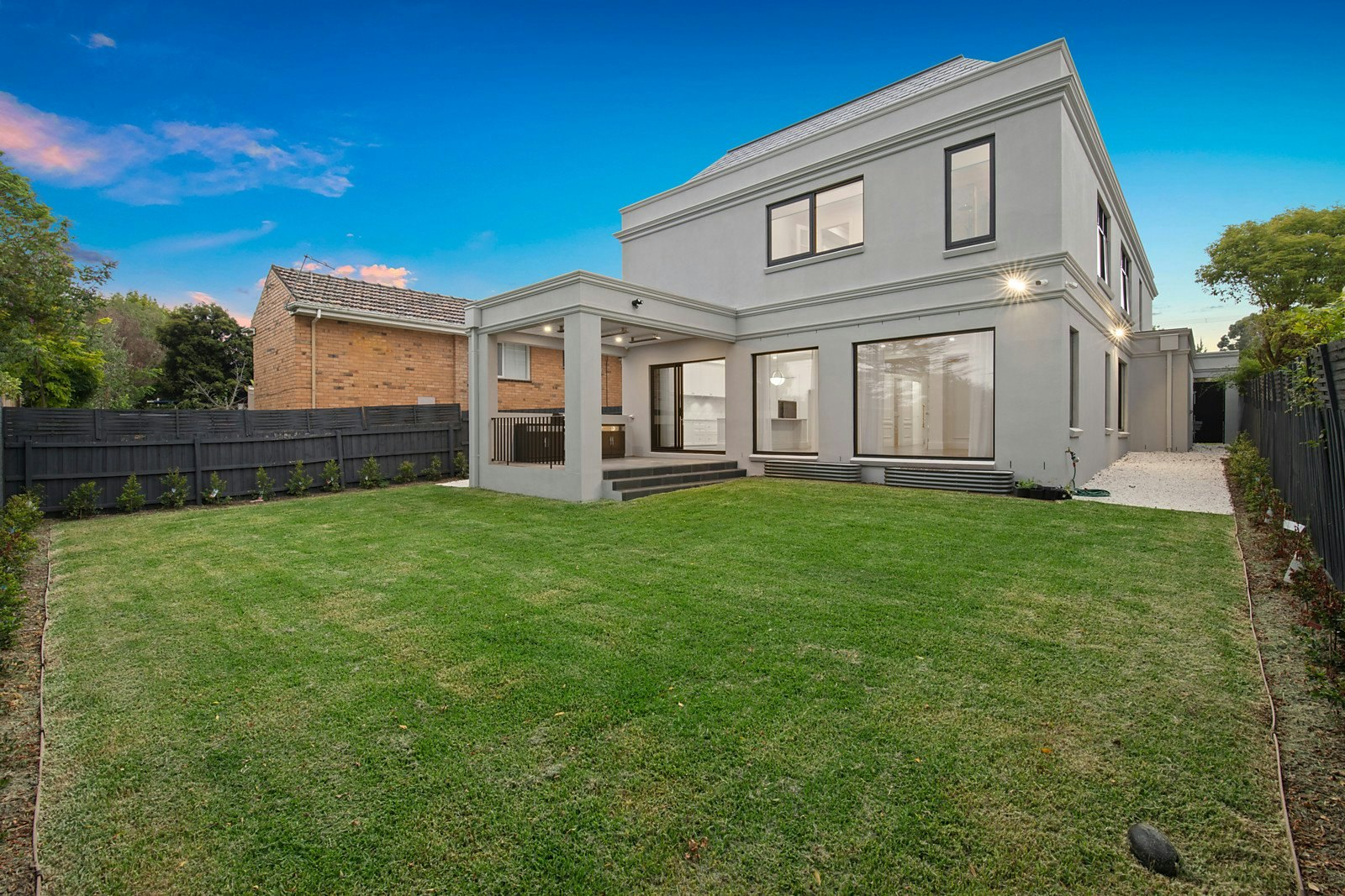 8 Ventich Street, Glen Iris, VIC