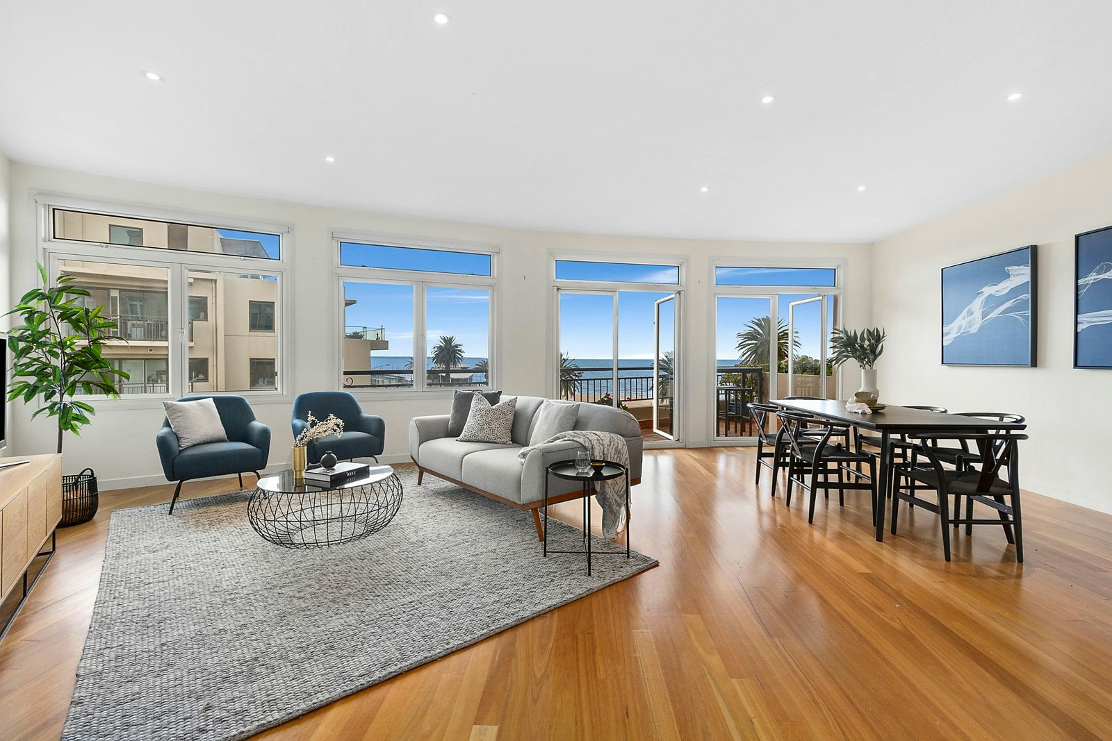 403/88 Beach Street, Port Melbourne, VIC