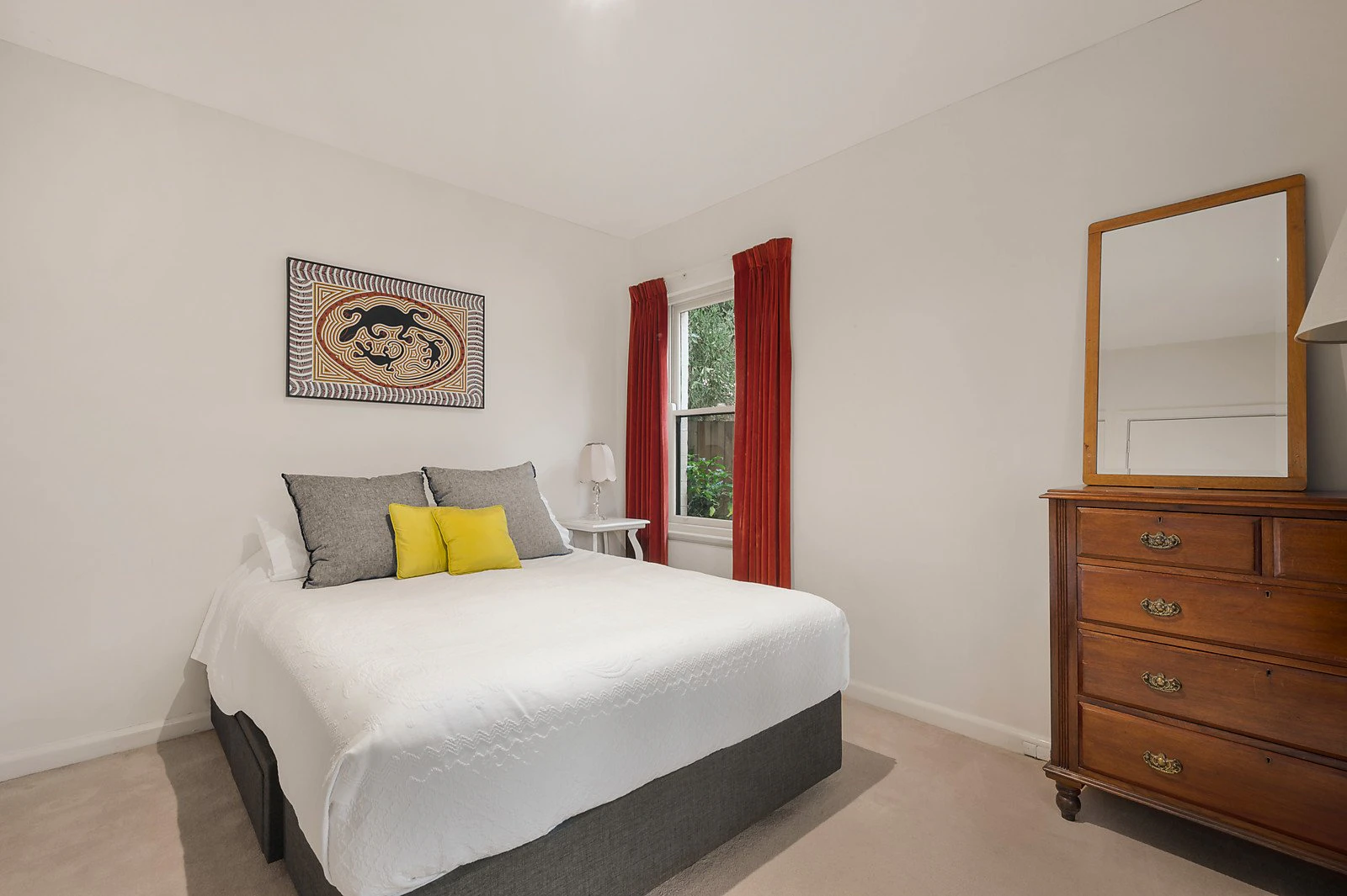 11 Glenbrook Avenue, Malvern East, VIC
