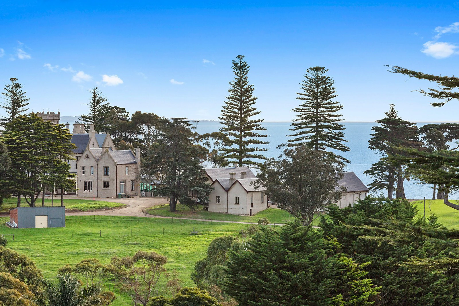 11 Mohilla Street, Mount Eliza, VIC