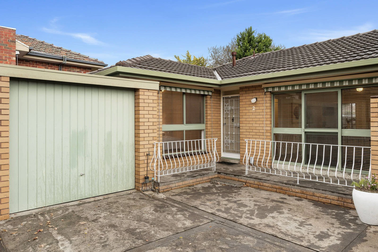 2/34 Weybridge Street, Surrey Hills, VIC