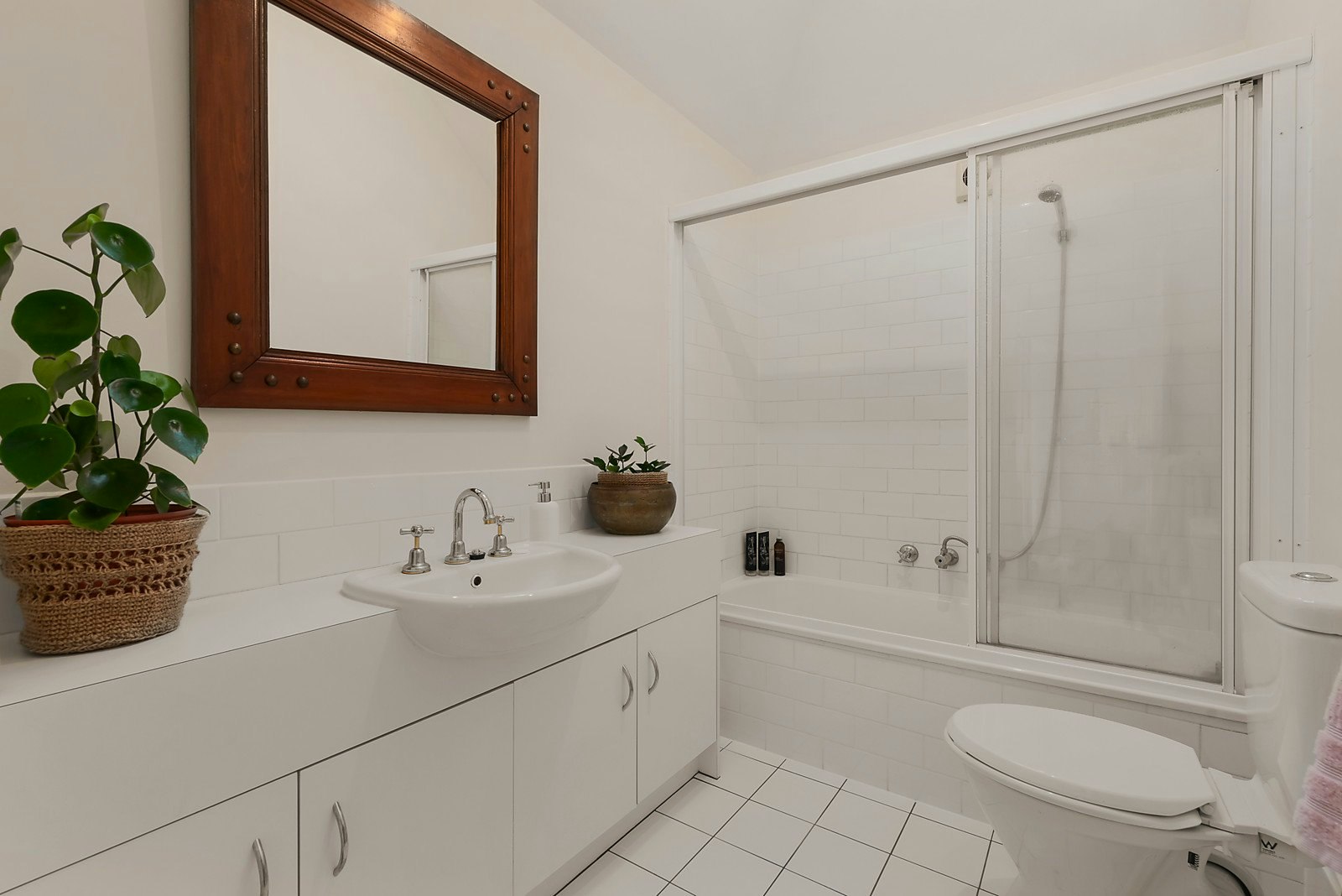 132 Edgevale Road, Kew, VIC