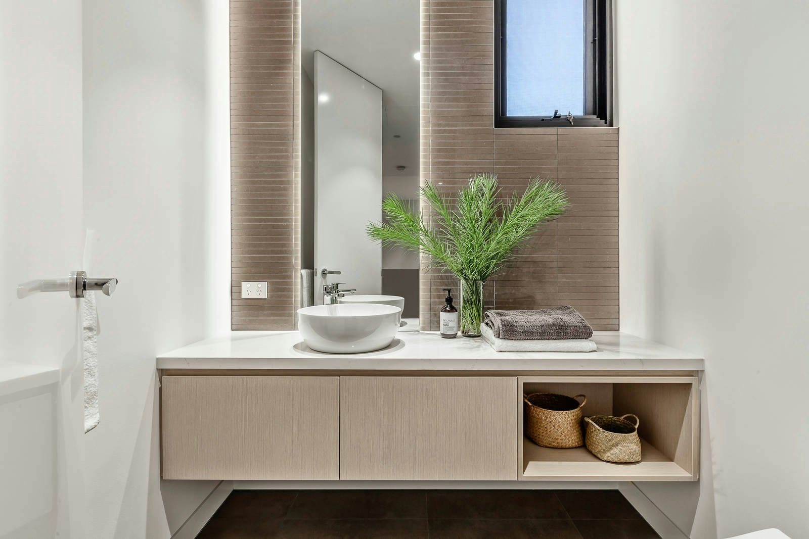 41a York Street, Surrey Hills, VIC