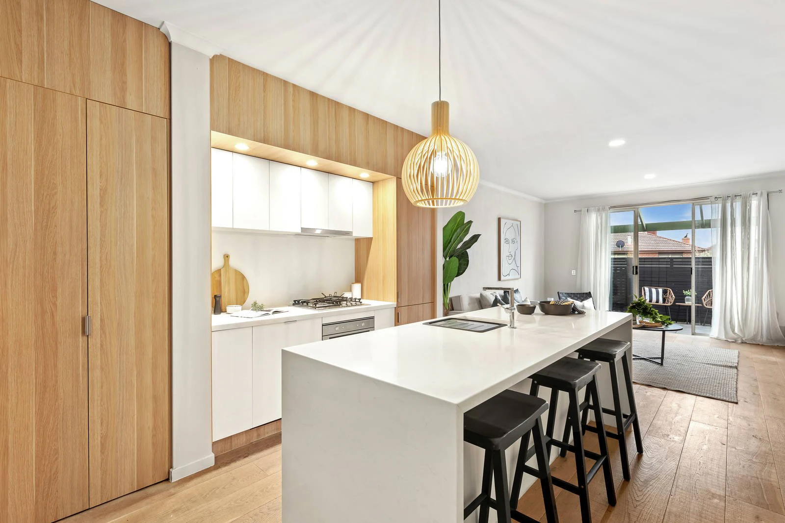 216 Wiltshire Drive, Kew, VIC
