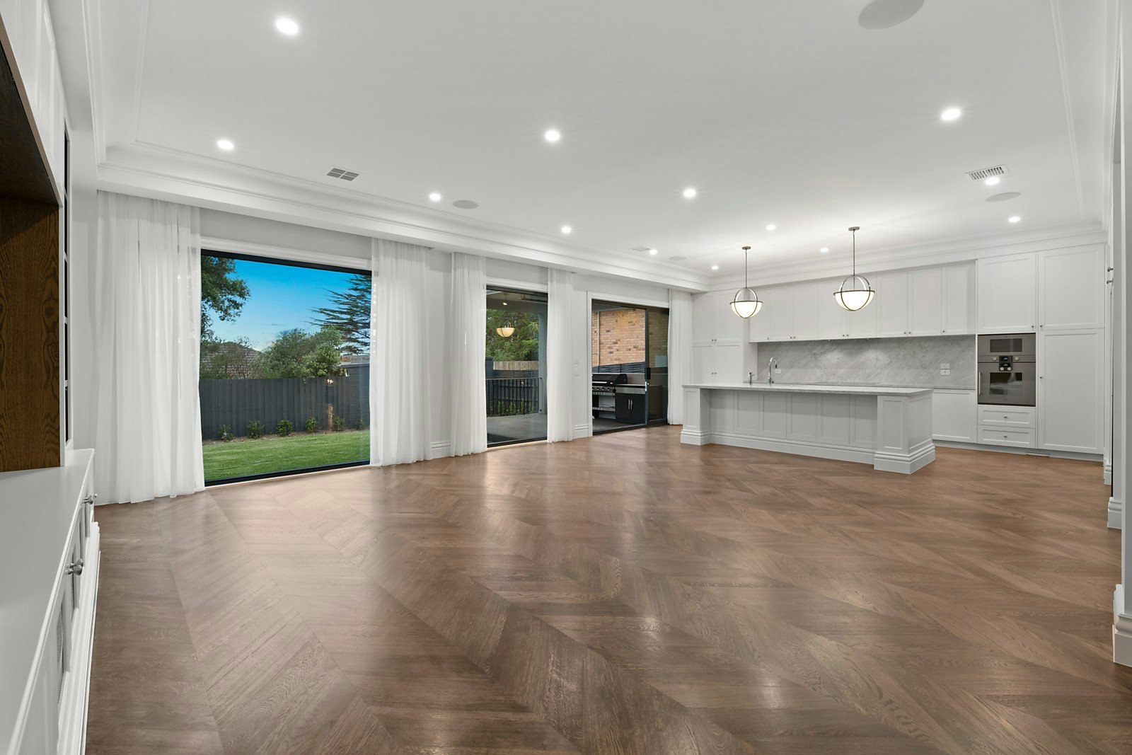 8 Ventich Street, Glen Iris, VIC