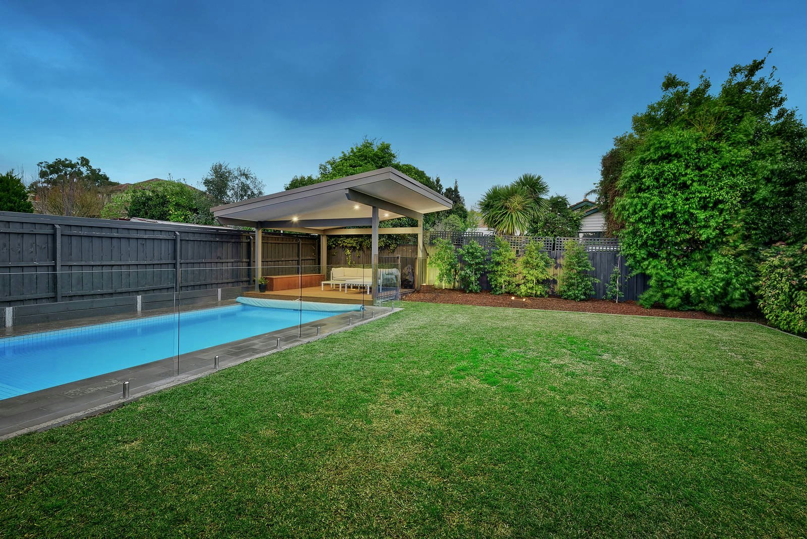 25 Mont Iris Avenue, Glen Iris, VIC