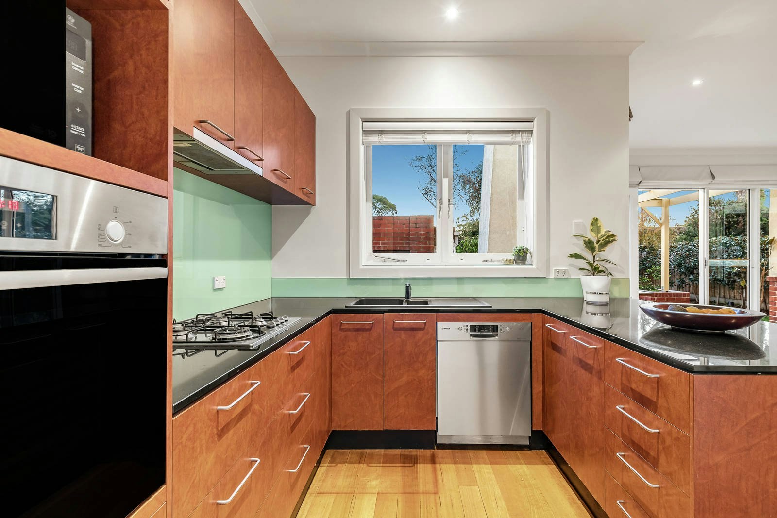 14 Ward Street, Ashburton, VIC