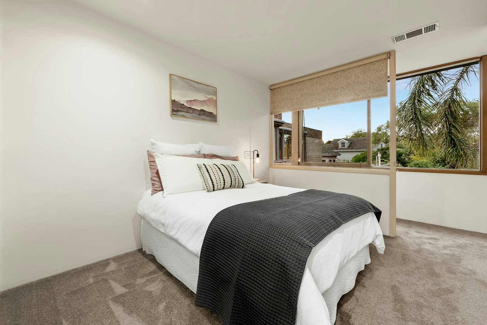 35 Canterbury Road, Camberwell, VIC