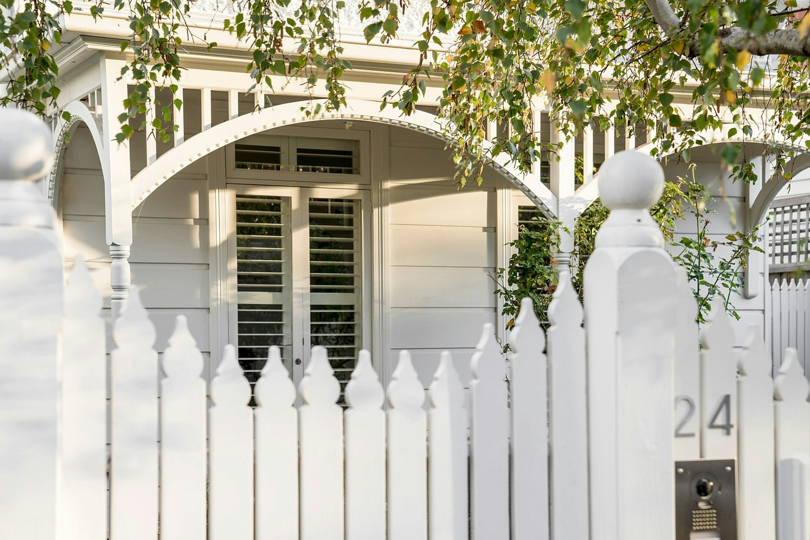 24 Hume Street, Armadale, VIC