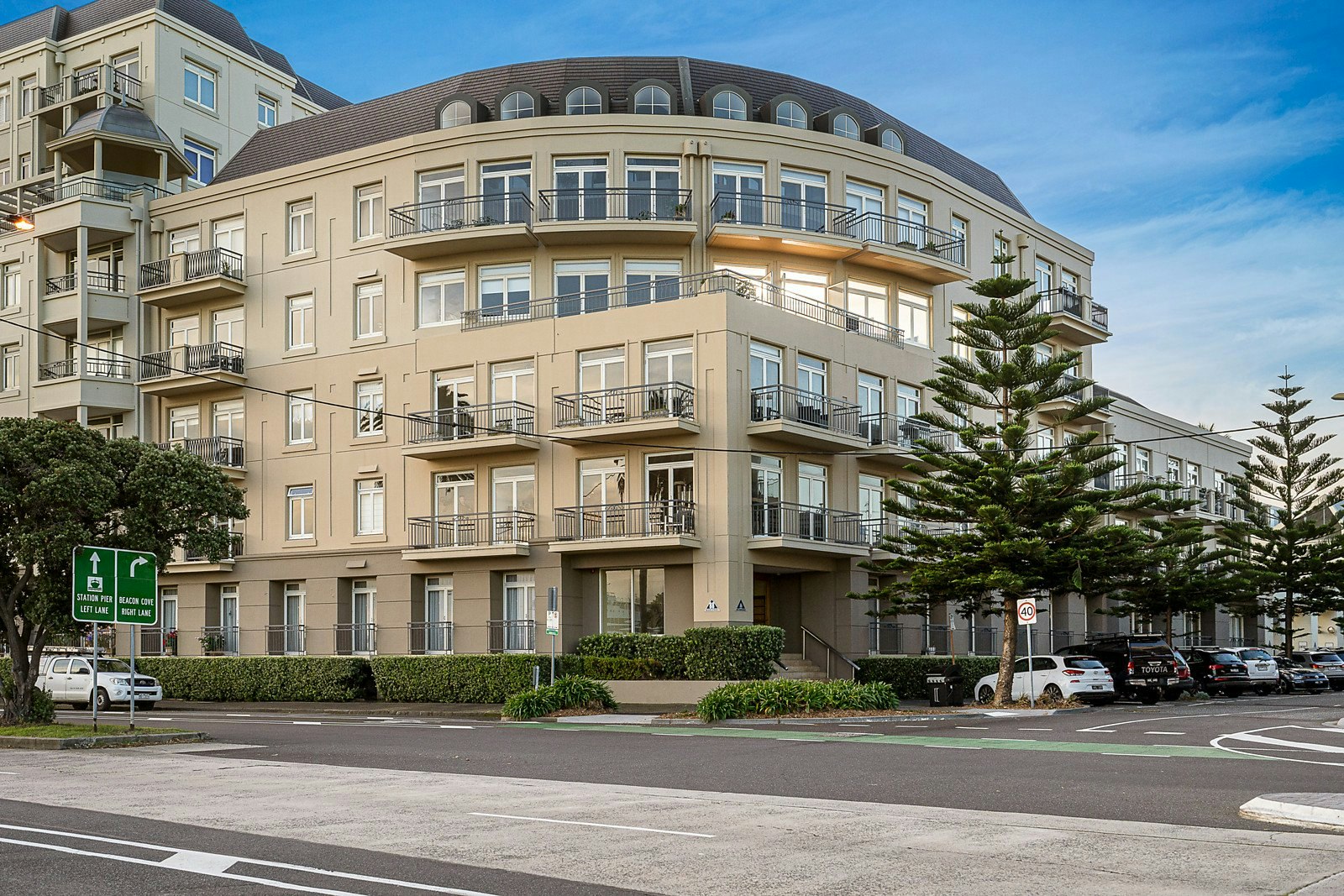 403/88 Beach Street, Port Melbourne, VIC