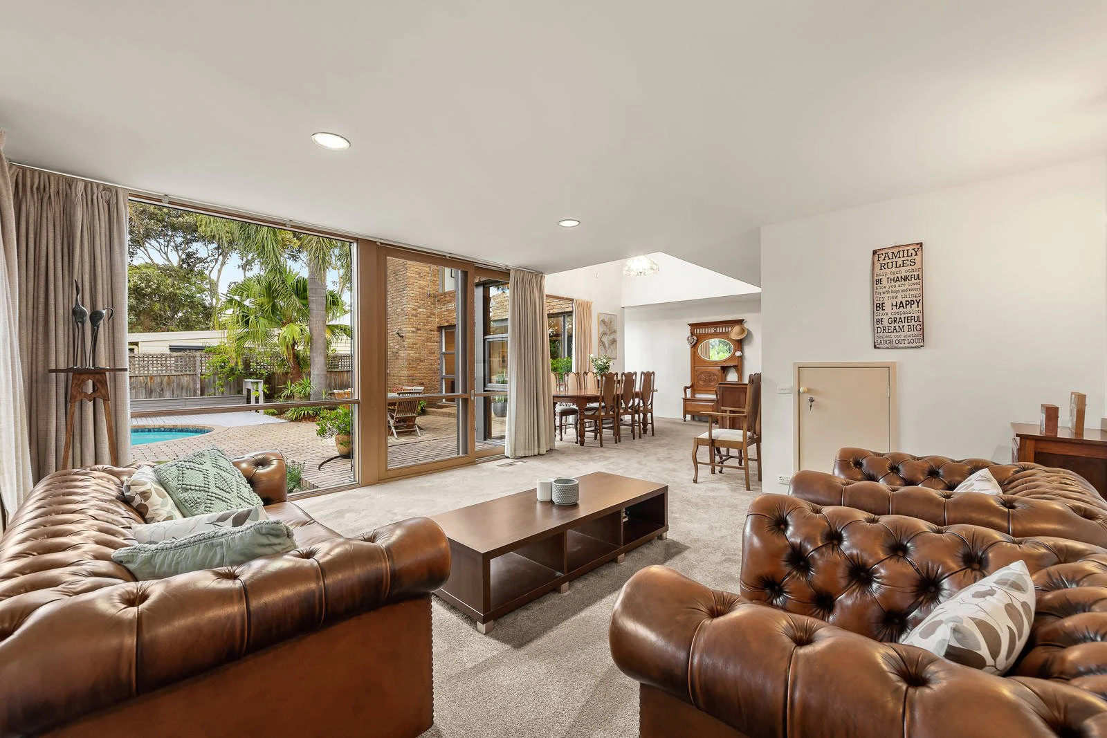 35 Canterbury Road, Camberwell, VIC