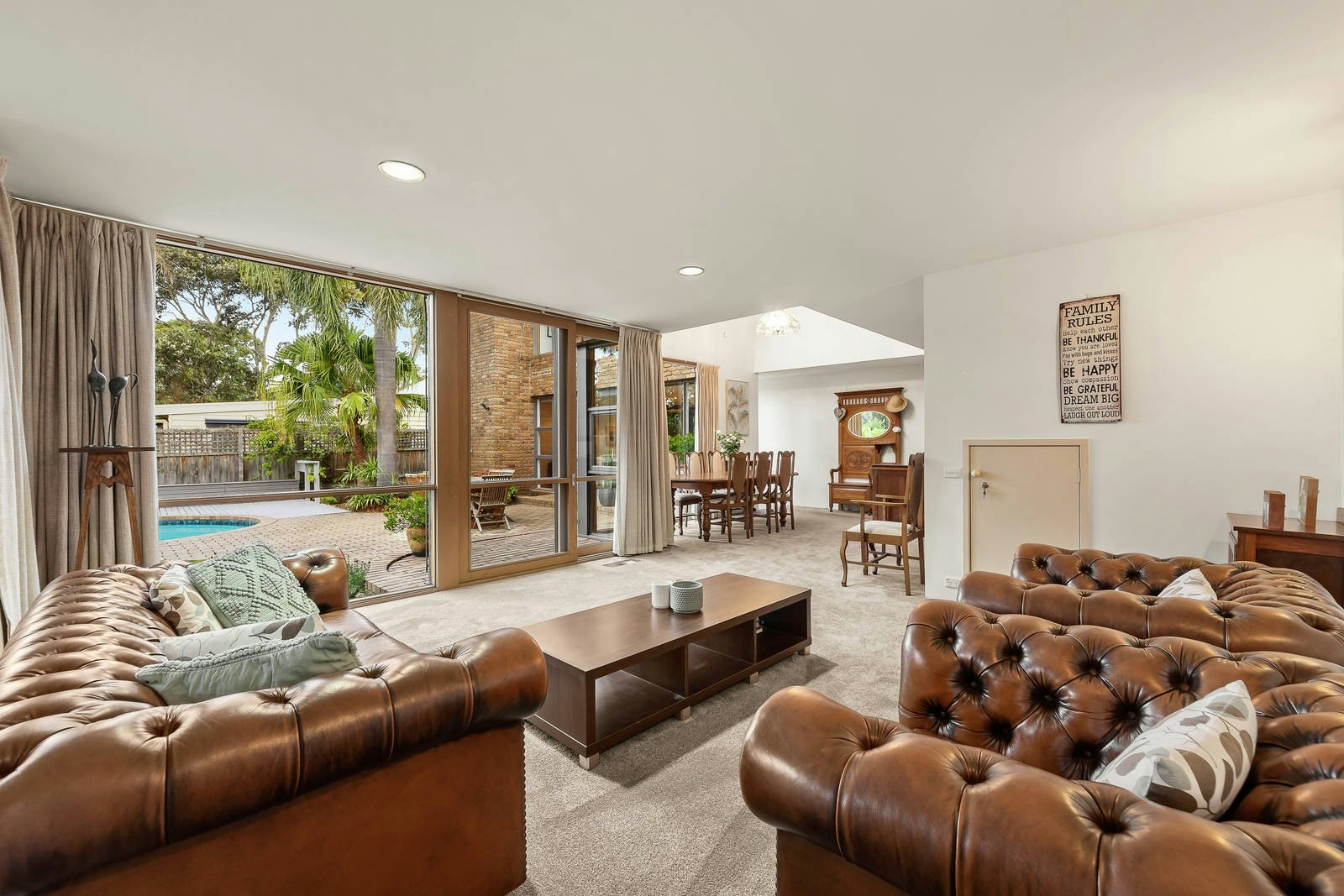 35 Canterbury Road, Camberwell, VIC