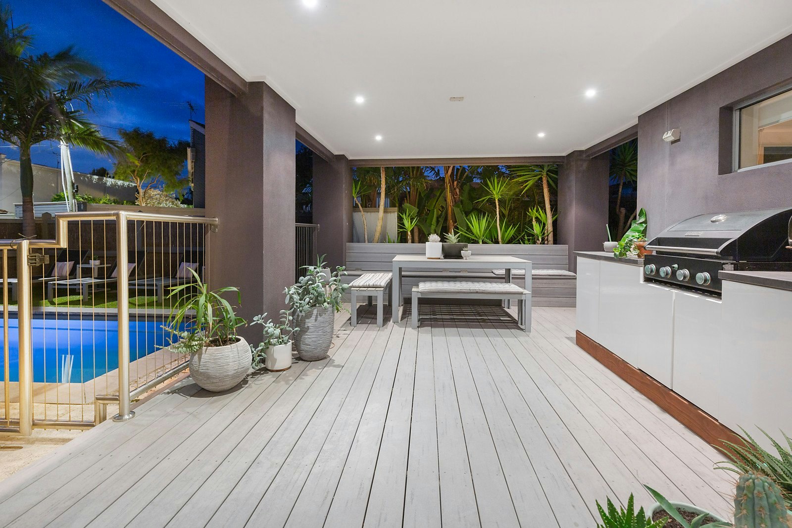 2 Yacht Court, Mornington, VIC