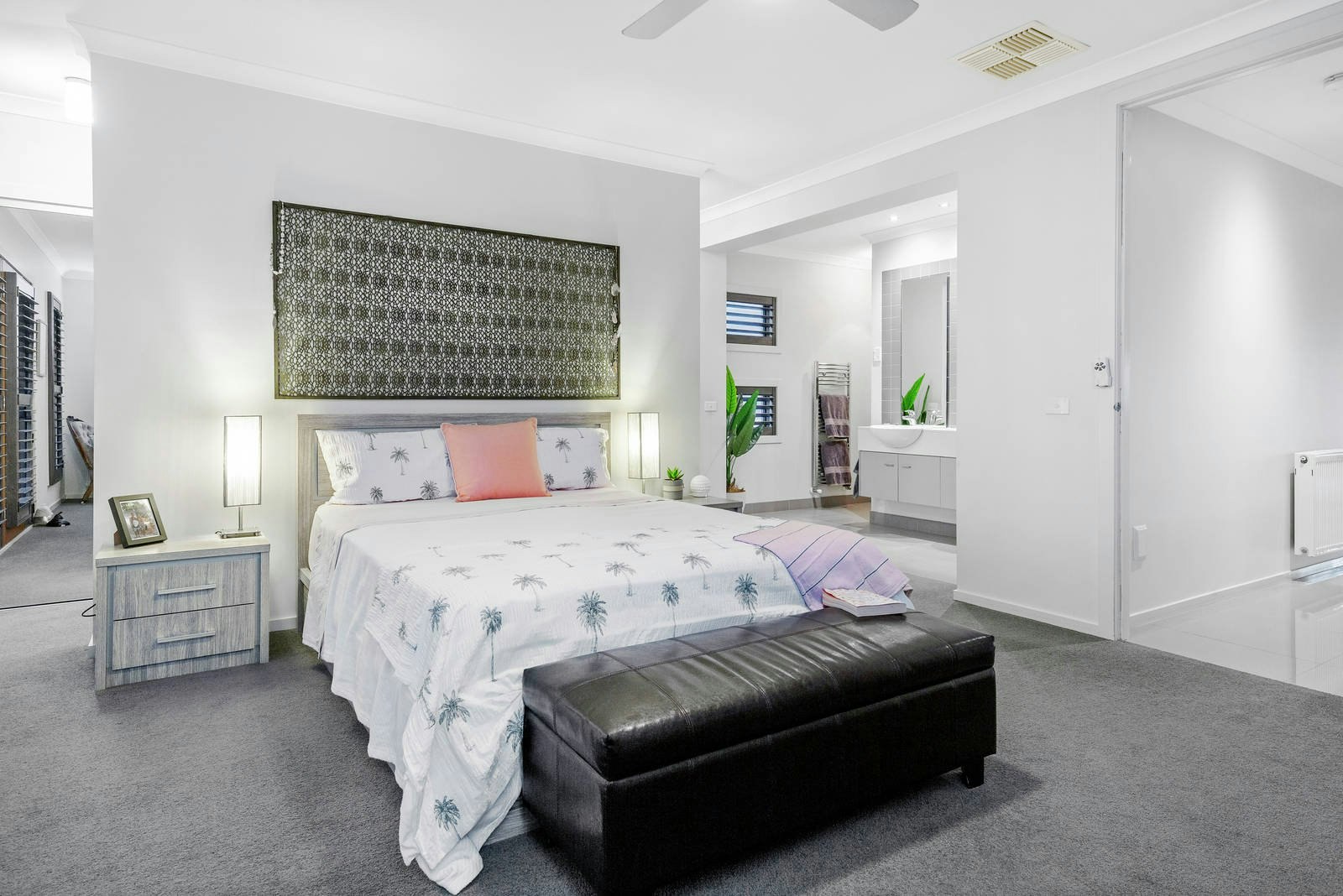 2 Yacht Court, Mornington, VIC