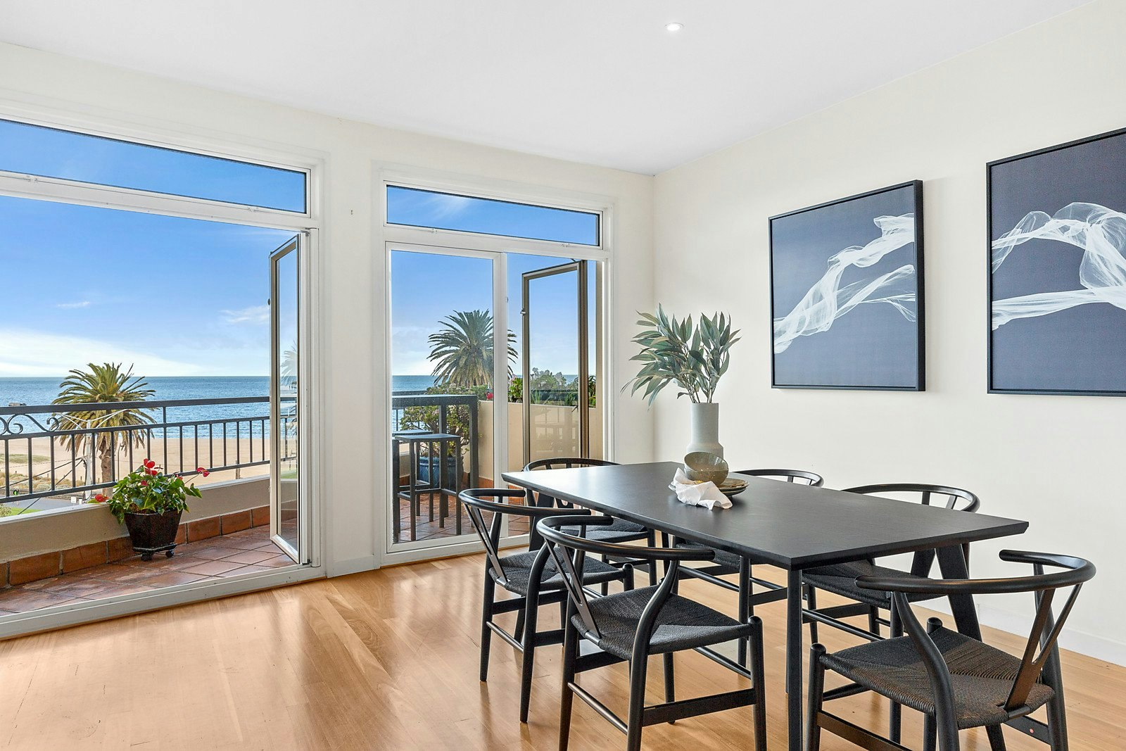 403/88 Beach Street, Port Melbourne, VIC
