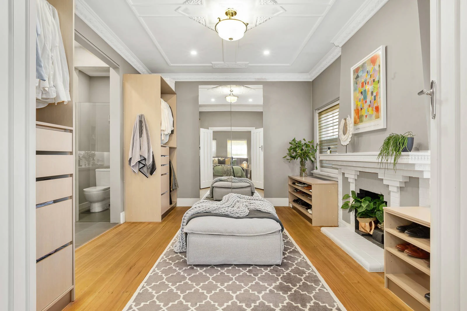 6 Allaville Avenue, Glen Iris, VIC