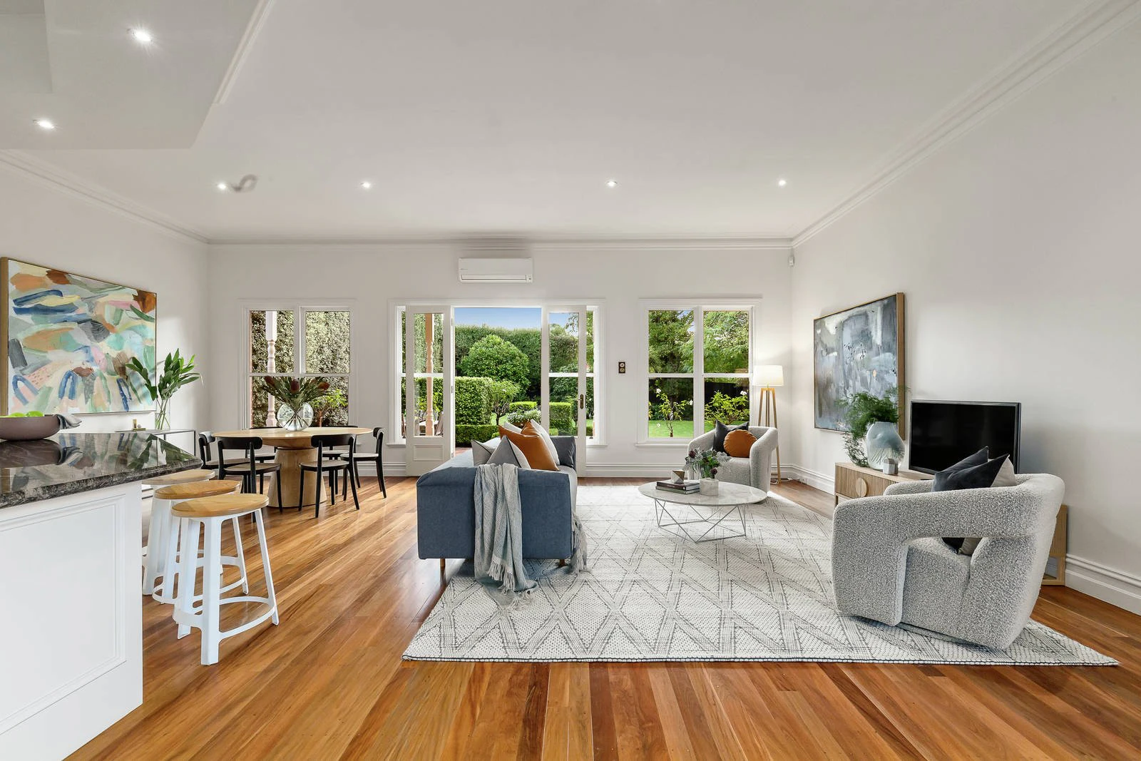 25 Erica Avenue, Glen Iris, VIC