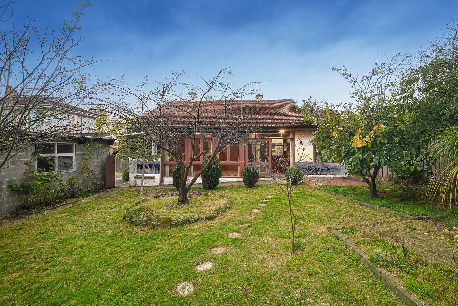 46 Wandsworth Road, Surrey Hills, VIC