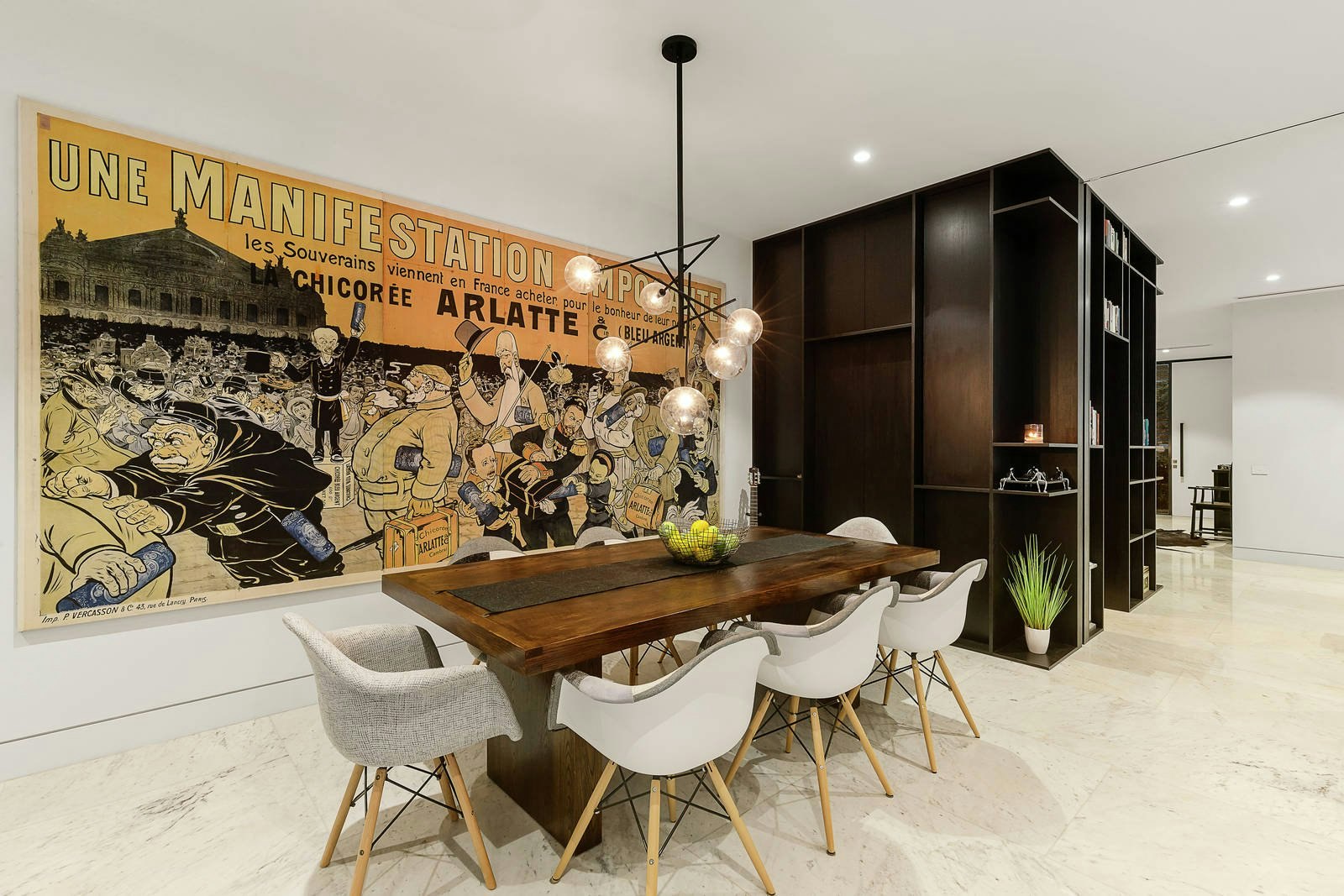 9 Churchill Court, Brighton East, VIC