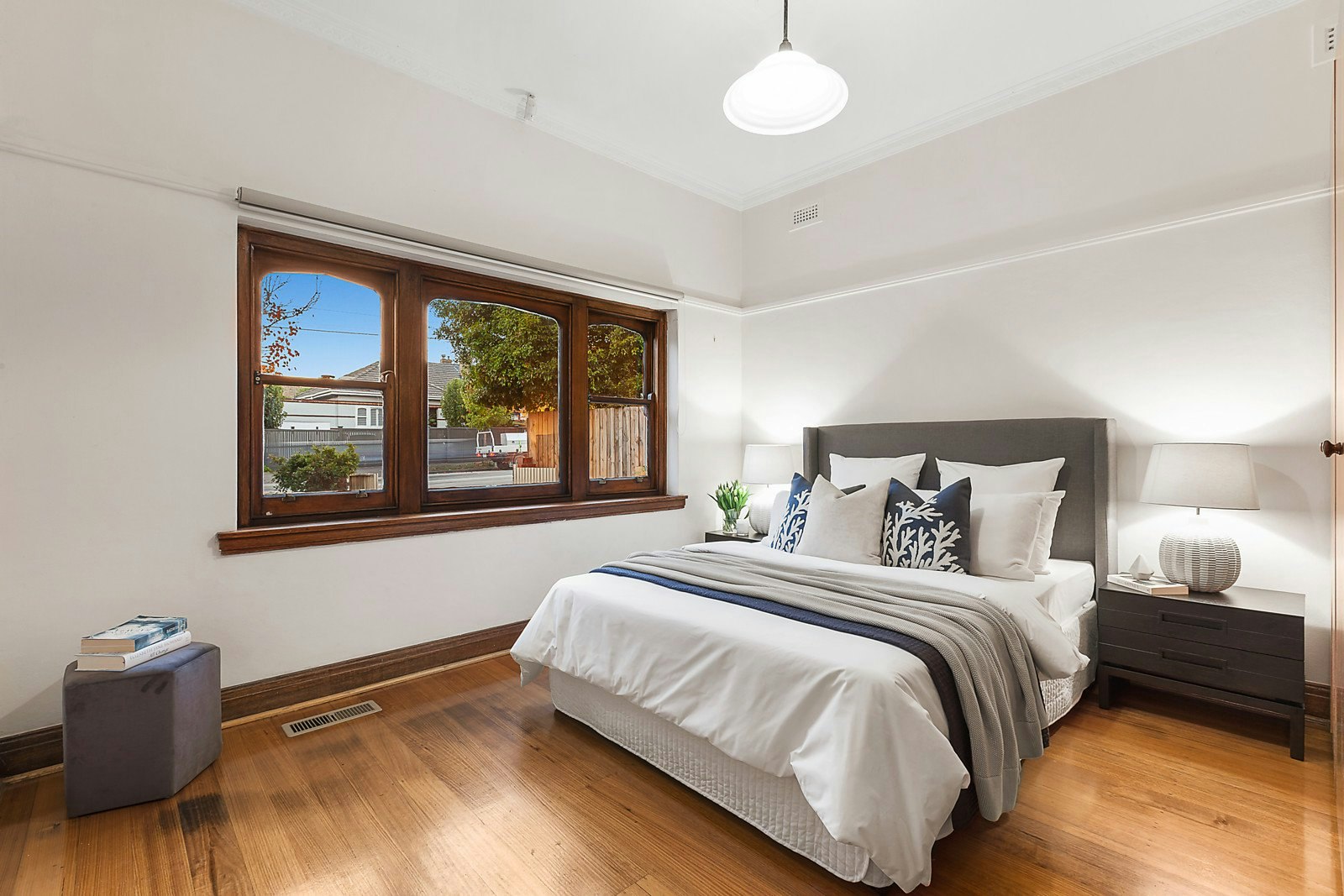 212 Waverley Road, Malvern East, VIC