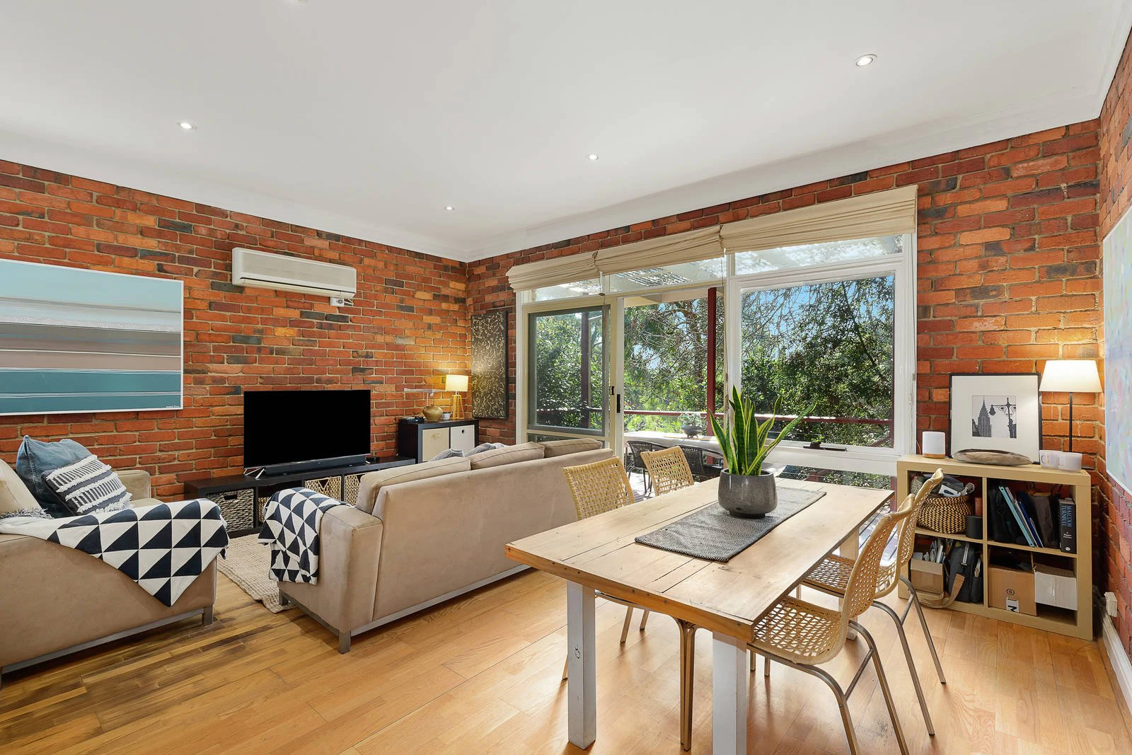 66 Barnard Grove, Kew, VIC