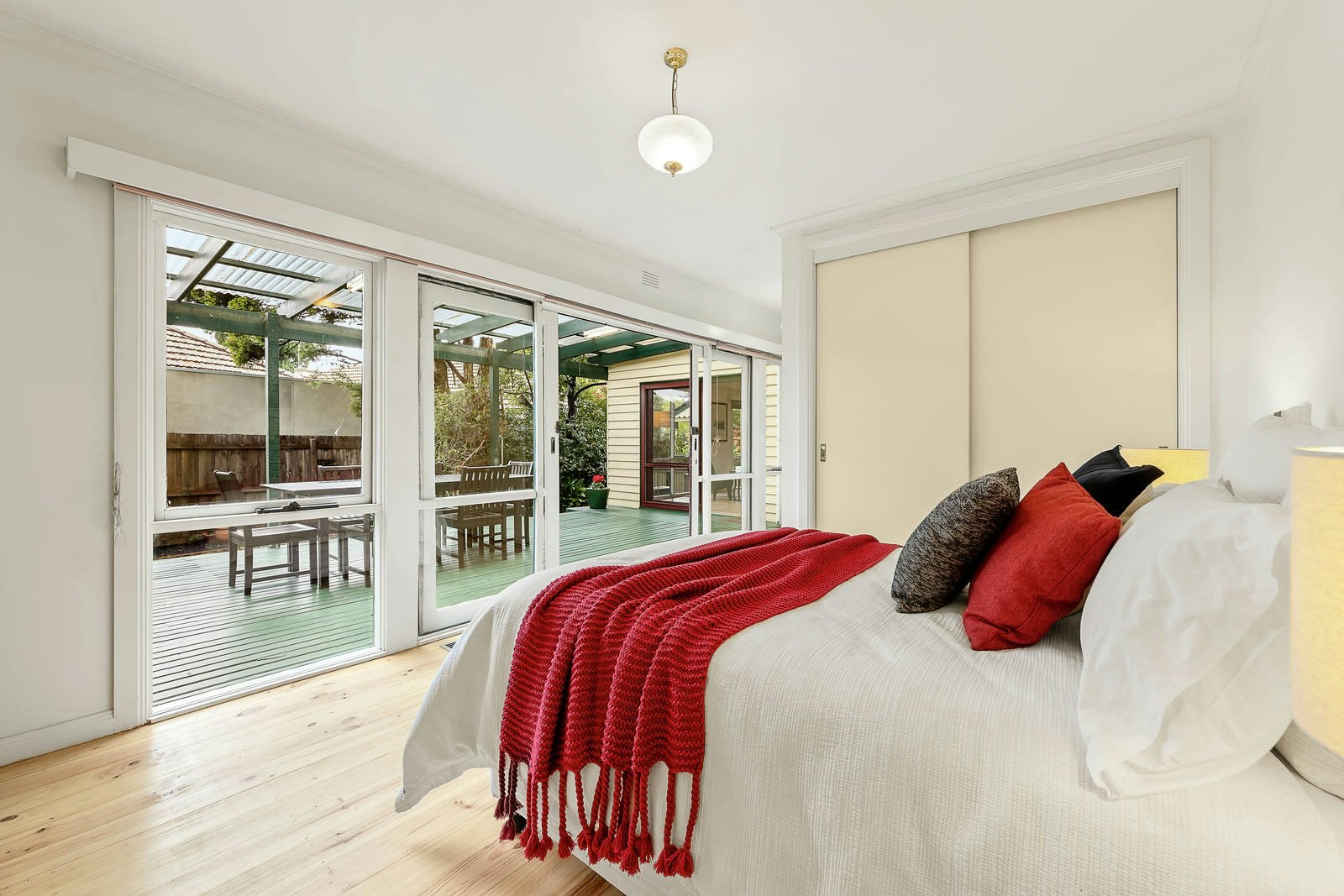 9 Alexandra Crescent, Surrey Hills, VIC