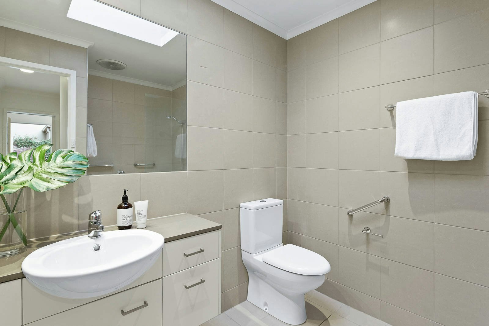 1/8 Hope Street, Camberwell, VIC