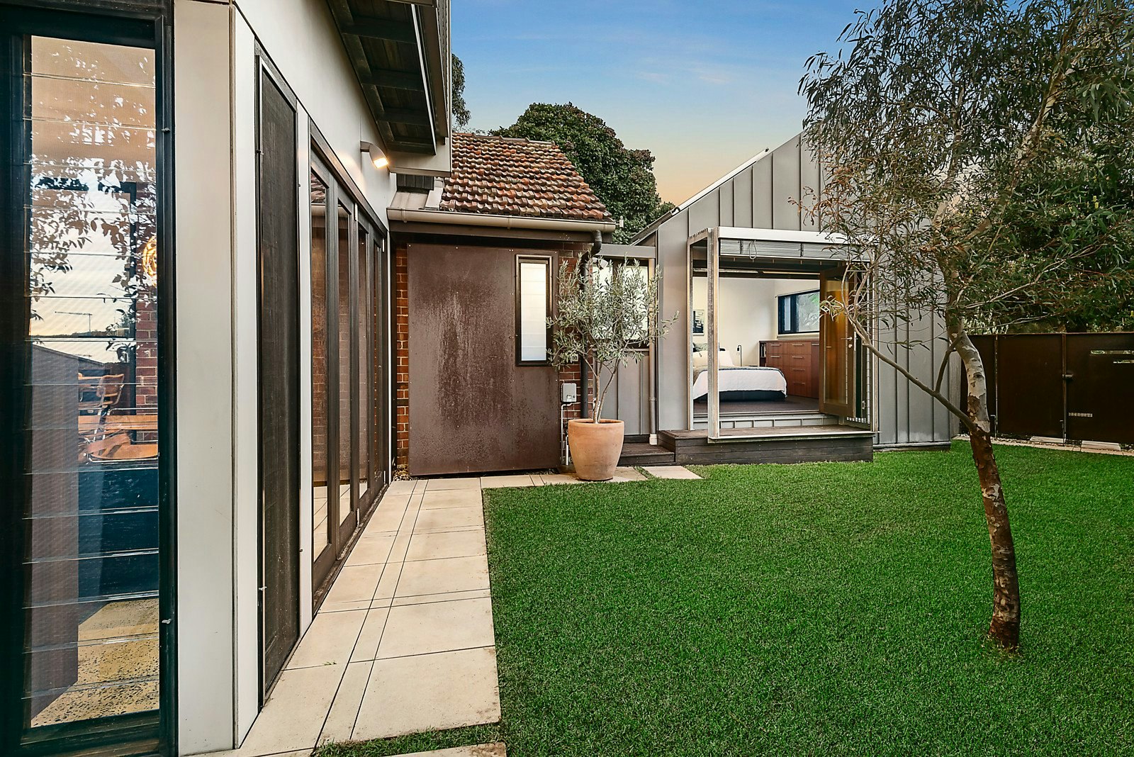 27 The Bend, Port Melbourne, VIC