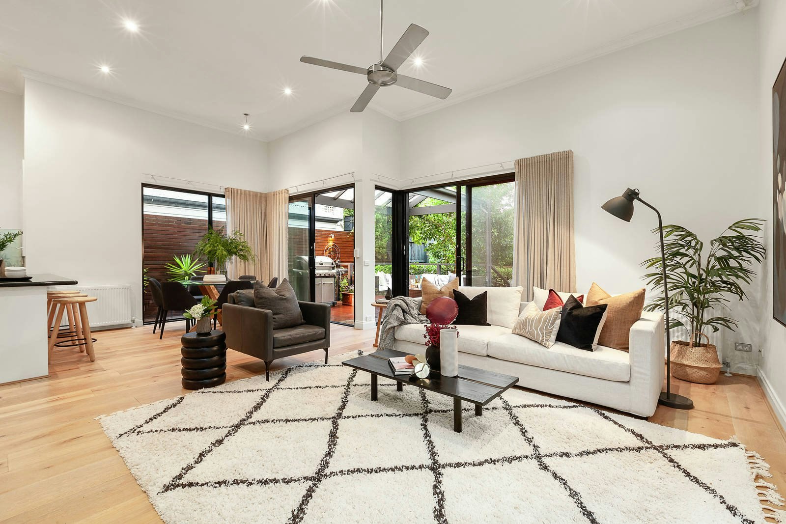 8 Johnson Street, Hawthorn, VIC