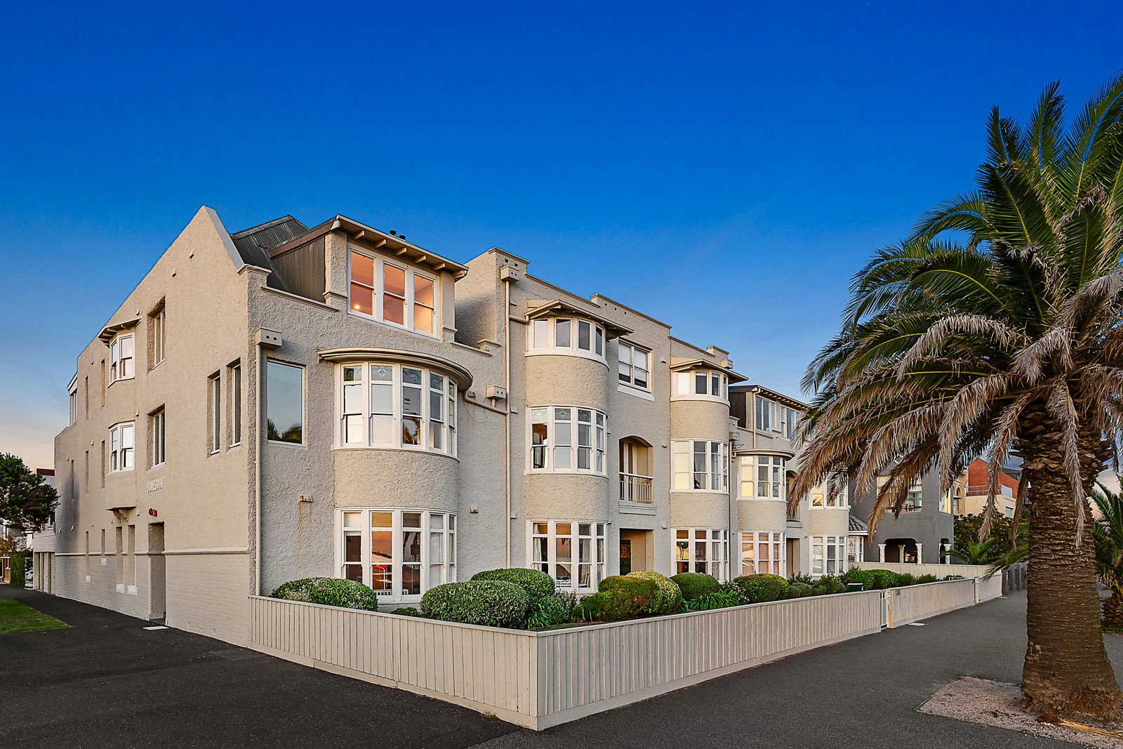 3/242 Beaconsfield Parade, Middle Park, VIC
