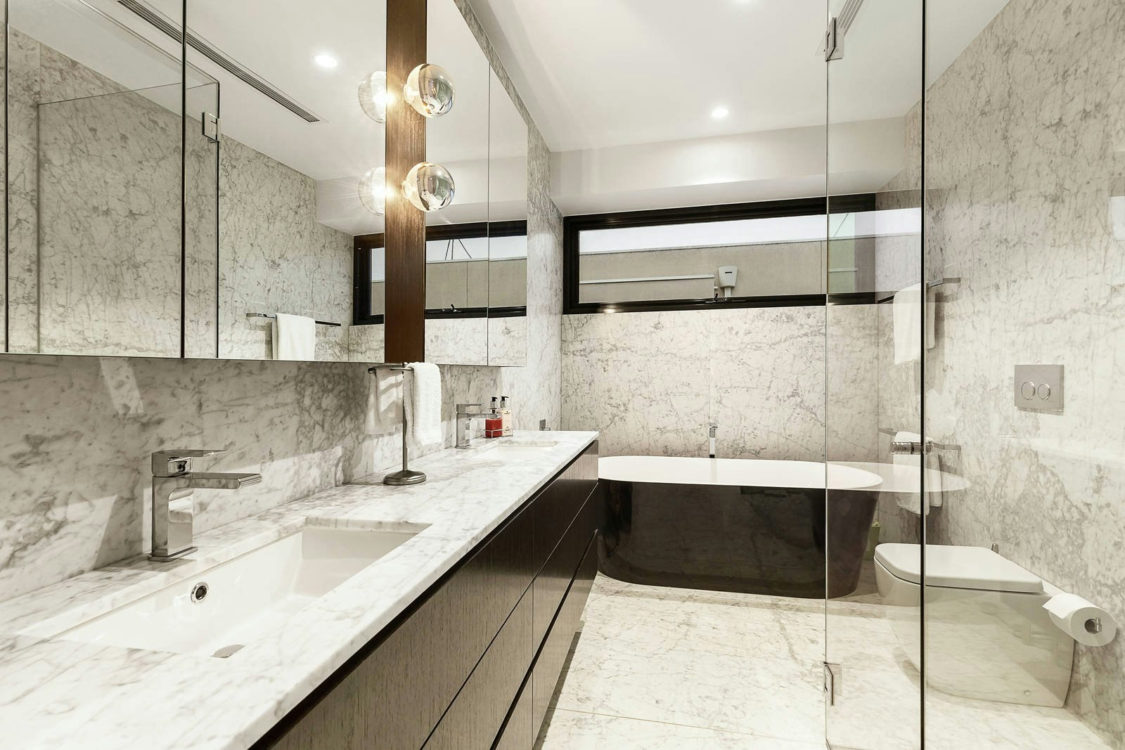 9 Churchill Court, Brighton East, VIC