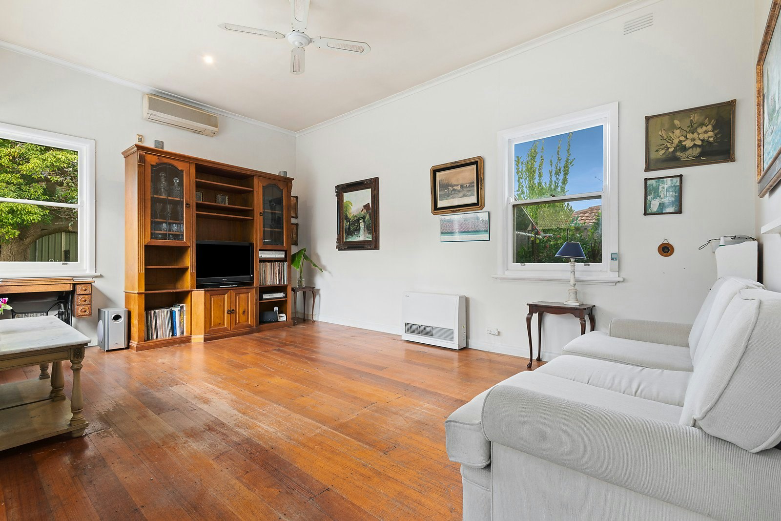 9 Iris Road, Glen Iris, VIC