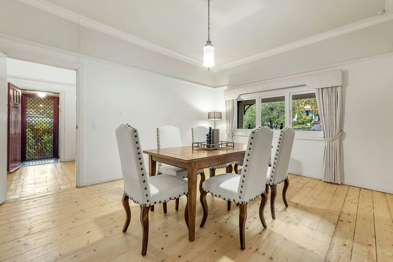 9 Alexandra Crescent, Surrey Hills, VIC