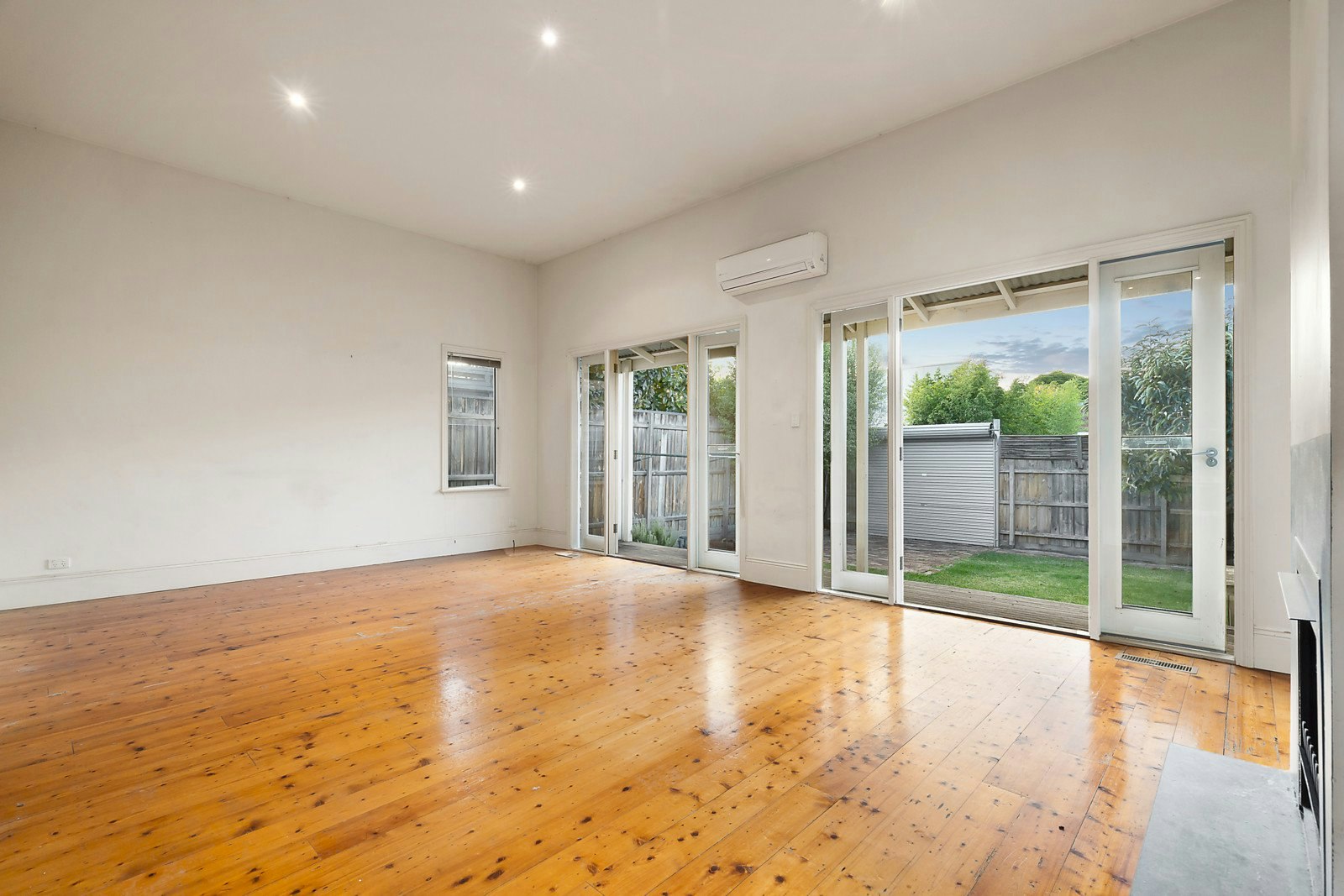 246 Bridport Street West, Albert Park, VIC