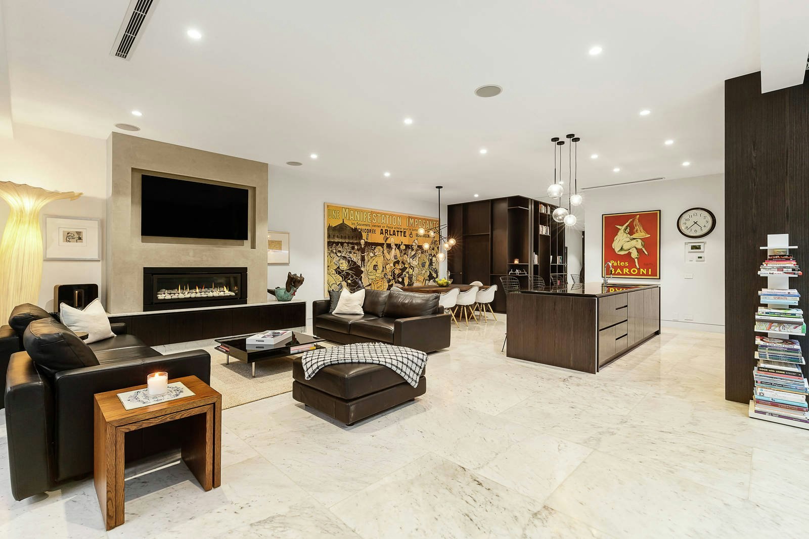 9 Churchill Court, Brighton East, VIC