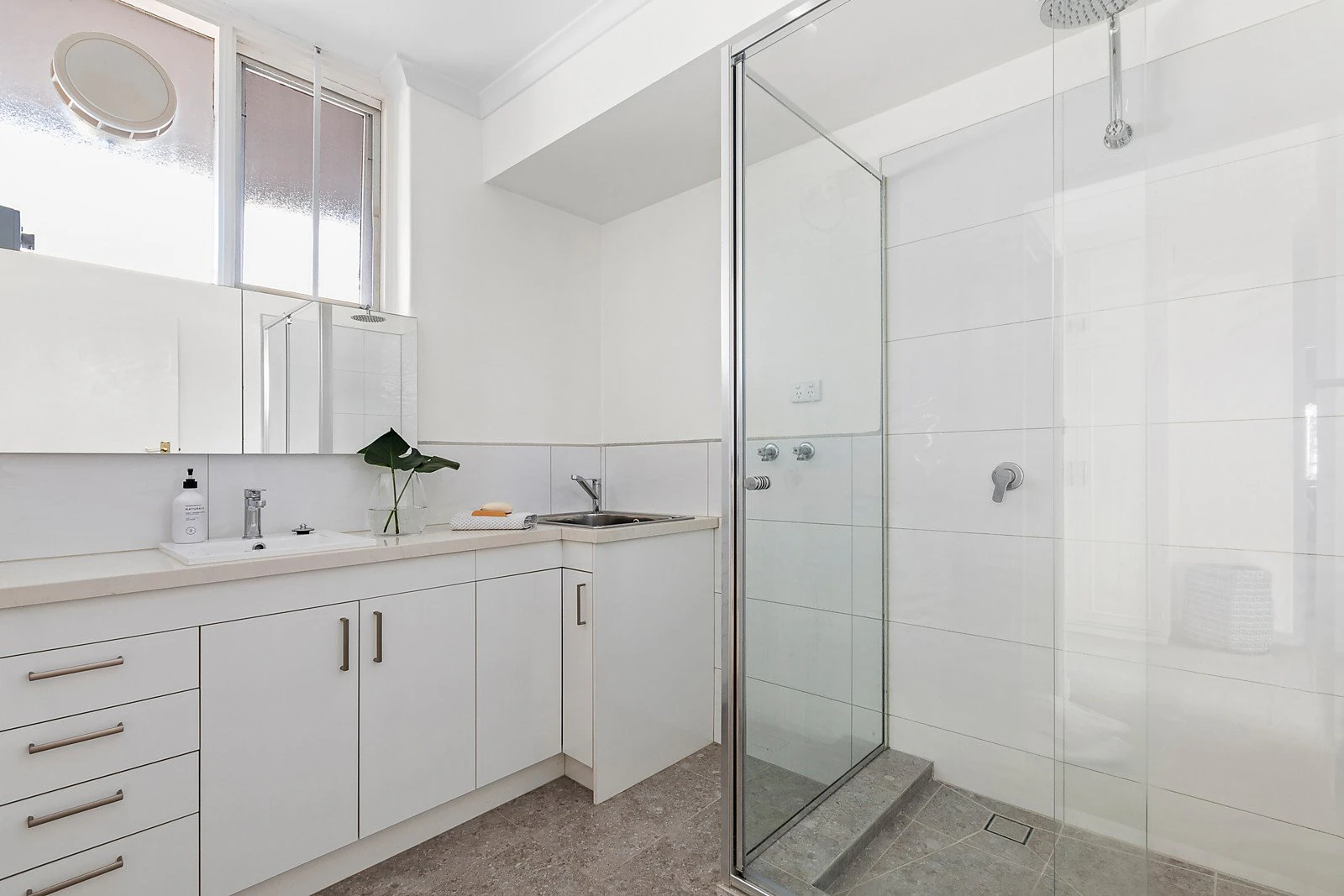 21/49 Grange Road, Toorak, VIC