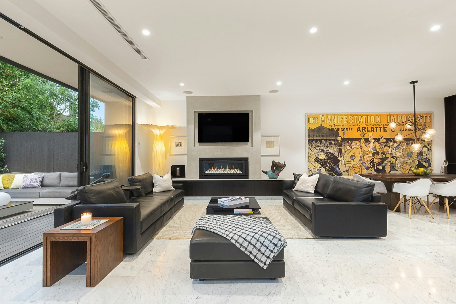 9 Churchill Court, Brighton East, VIC