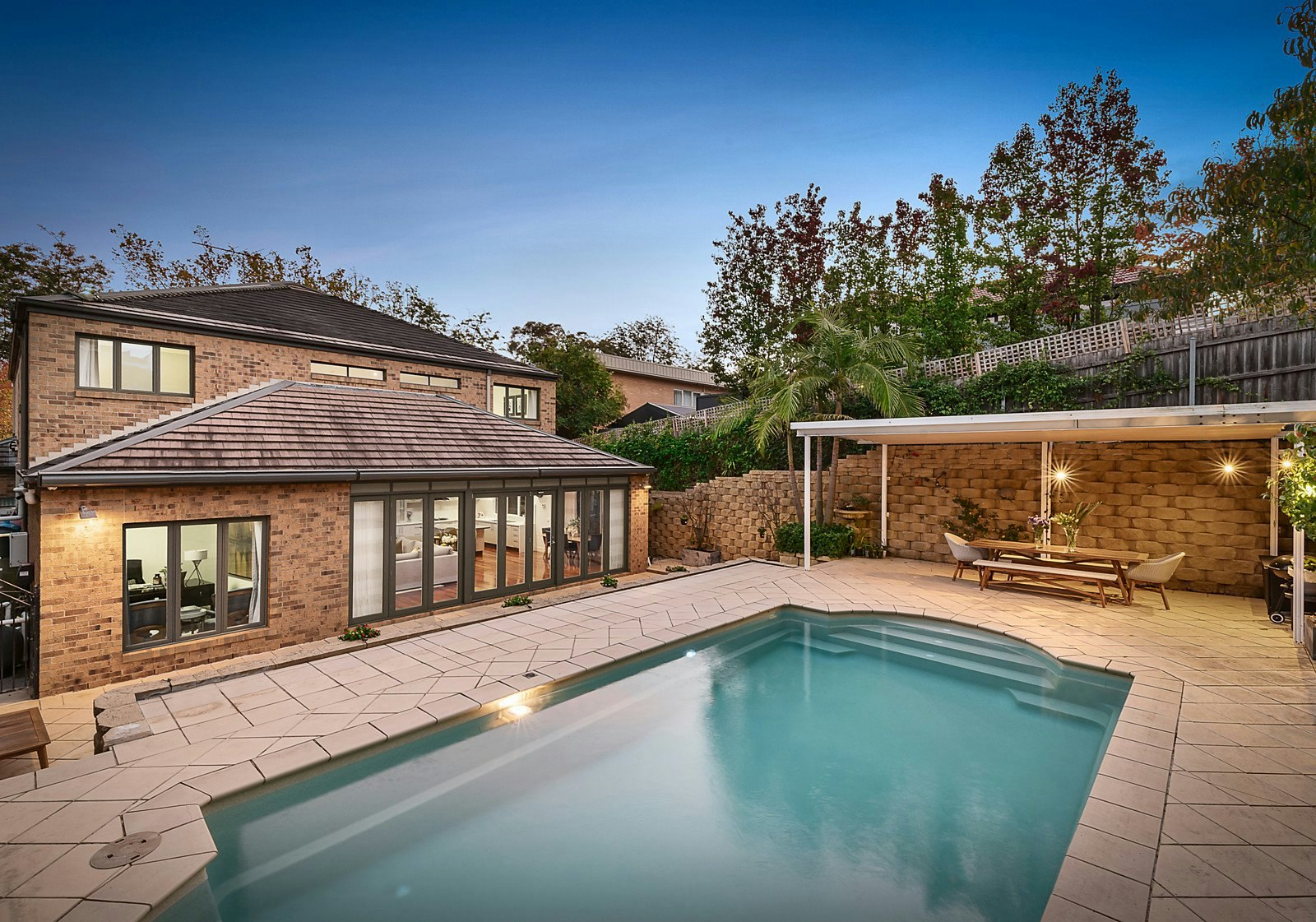 1 Gardiner Road, Hawthorn, VIC