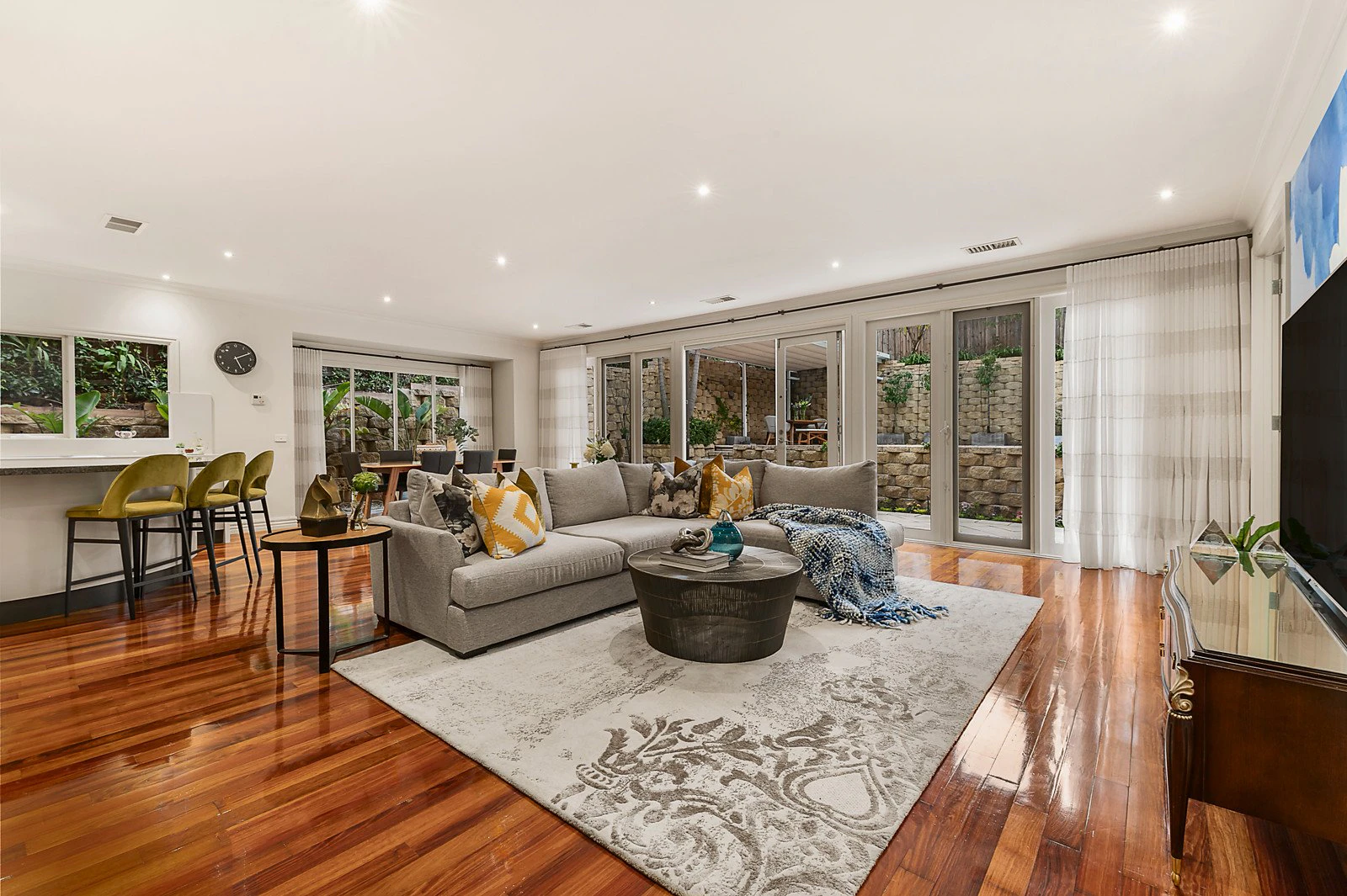 1 Gardiner Road, Hawthorn, VIC