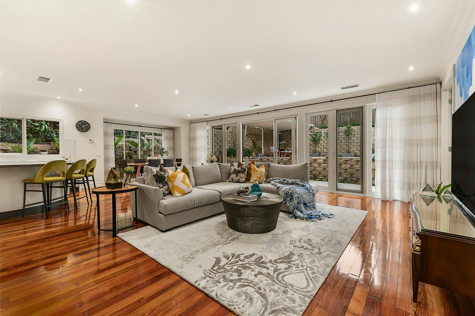 1 Gardiner Road, Hawthorn, VIC